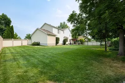 942 S Coyote Cv, Lehi, UT 84043 - Photo 3