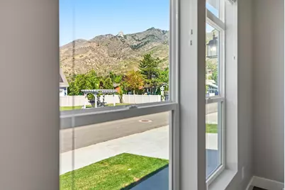 3518 E Breton Ln, Cottonwood Heights, UT 84093 - Photo 7
