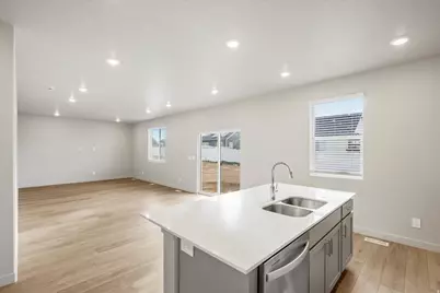 875 N 260 E #226, Santaquin, UT 84655 - Photo 15