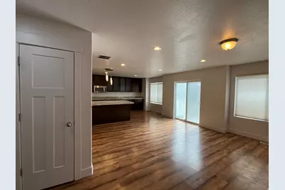5058 S Moray Ct, Holladay, UT 84117 - Photo 11