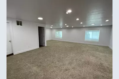 5058 S Moray Ct, Holladay, UT 84117 - Photo 17