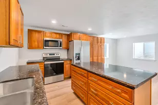 304 E 330 N, Vineyard, UT 84059 - Photo 27