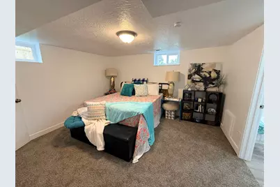 5447 S 2425 W, Roy, UT 84067 - Photo 5