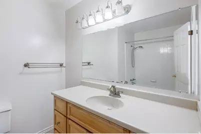 10140 S Buttercup Dr, Sandy, UT 84092 - Photo 7