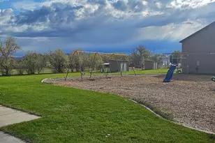104 W 700 N, Vernal, UT 84078 - Photo 5