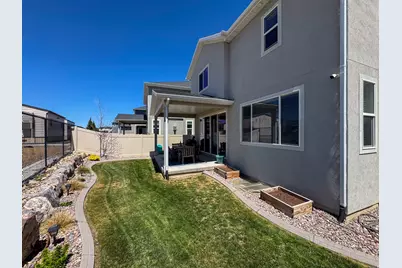 12332 S Bigbend Park Dr, Herriman, UT 84096 - Photo 33