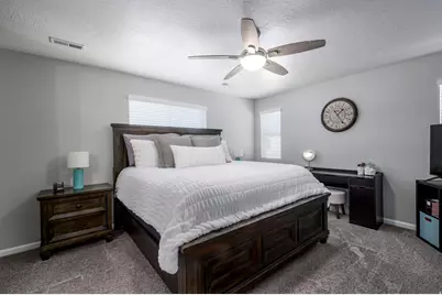 12332 S Bigbend Park Dr, Herriman, UT 84096 - Photo 15