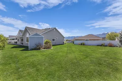 552 W 98 St N, Hyrum, UT 84319 - Photo 33