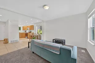 182 W 300 N, Bountiful, UT 84010 - Photo 5