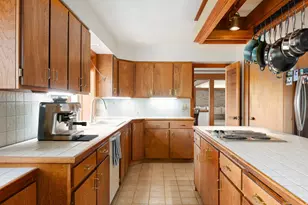 220 E Dorchester Dr N, Salt Lake City, UT 84103 - Photo 13