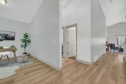 7778 N Sagebrush Ln E, Eagle Mountain, UT 84005 - Photo 7