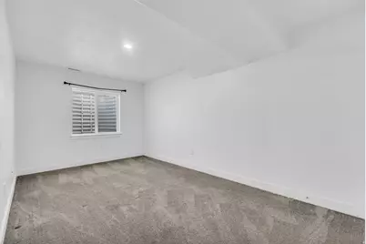 7778 N Sagebrush Ln E, Eagle Mountain, UT 84005 - Photo 25