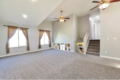 5974 S 2700 St W, Roy, UT 84067 - Photo 5