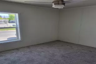 75 W 250 N, Clearfield, UT 84015 - Photo 3