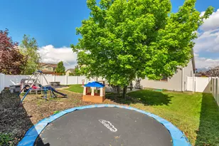 8256 S Imperial Oak Dr, West Jordan, UT 84081 - Photo 27