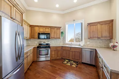 908 Fremont Rd, Bountiful, UT 84010 - Photo 57