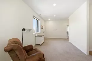 908 Fremont Rd, Bountiful, UT 84010 - Photo 49