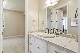 908 Fremont Rd, Bountiful, UT 84010 - Photo 79