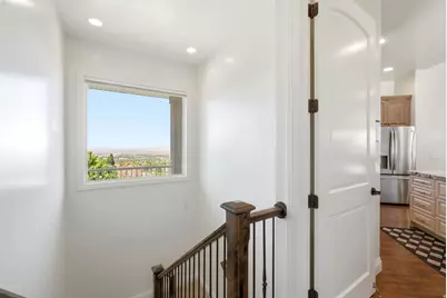 908 Fremont Rd, Bountiful, UT 84010 - Photo 47