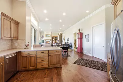 908 Fremont Rd, Bountiful, UT 84010 - Photo 59