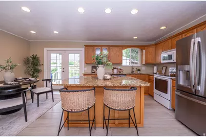 6123 S Rodeo Ln, Salt Lake City, UT 84121 - Photo 15