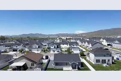 880 N 900 W, Tremonton, UT 84337 - Photo 21