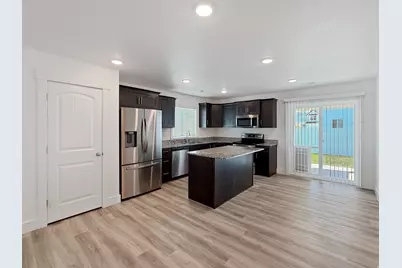 880 N 900 W, Tremonton, UT 84337 - Photo 5