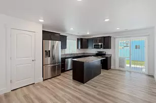 880 N 900 W, Tremonton, UT 84337 - Photo 5