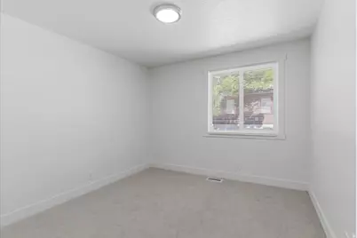 171 W Vine St, Tooele, UT 84074 - Photo 17