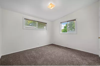 1954 W Theckston Rd, Taylorsville, UT 84129 - Photo 15