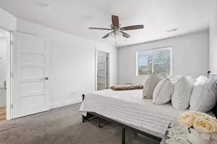 10083 S Queens Ferry Dr W, South Jordan, UT 84009 - Photo 15