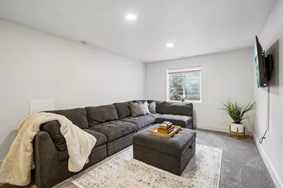 10083 S Queens Ferry Dr. W, South Jordan, UT 84009 - Photo 23