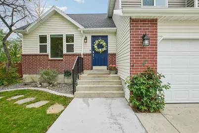 10083 S Queens Ferry Dr. W, South Jordan, UT 84009 - Photo 3
