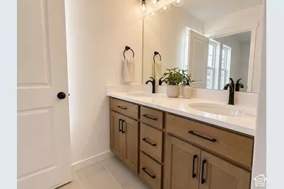 11436 S Glass Hill Dr, South Jordan, UT 84009 - Photo 13