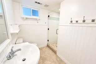 555 N 30 Dr W, Kaysville, UT 84037 - Photo 25