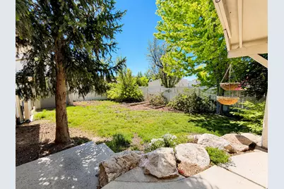 555 N 30 Dr W #50, Kaysville, UT 84037 - Photo 31