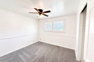 555 N 30 Dr W, Kaysville, UT 84037 - Photo 9