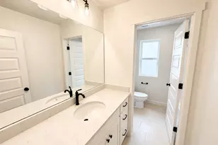 7027 W Lake Ave, South Jordan, UT 84009 - Photo 23