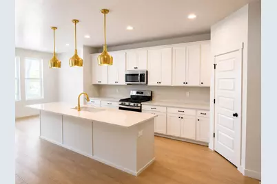 7027 W Lake Ave, South Jordan, UT 84009 - Photo 7
