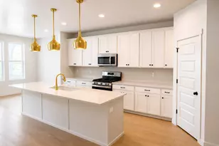 7027 W Lake Ave, South Jordan, UT 84009 - Photo 7