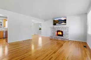 4245 S 3320 E, Holladay, UT 84124 - Photo 17