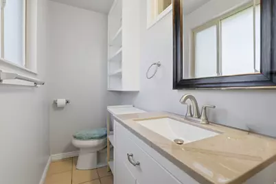 4245 S 3320 E, Holladay, UT 84124 - Photo 27