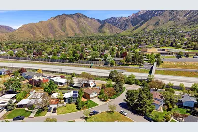 4245 S 3320 E, Holladay, UT 84124 - Photo 37