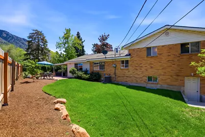 4245 S 3320 E, Holladay, UT 84124 - Photo 39