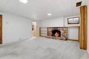 4245 S 3320 E, Holladay, UT 84124 - Photo 31