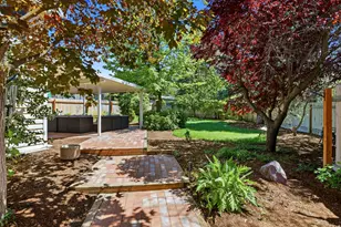 4245 S 3320 E, Holladay, UT 84124 - Photo 37