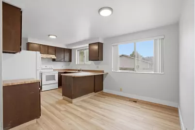 5006 W Niagara Cir S, Salt Lake City, UT 84118 - Photo 5