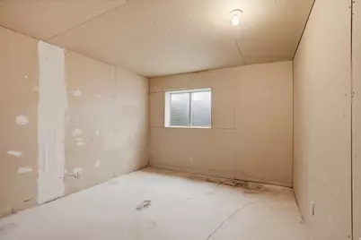 5006 W Niagara Cir S, Salt Lake City, UT 84118 - Photo 15