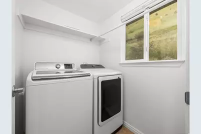 1381 S Alpine Loop Dr E #1381, Provo, UT 84606 - Photo 17