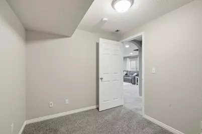 202 W 1700 N, Lehi, UT 84043 - Photo 17